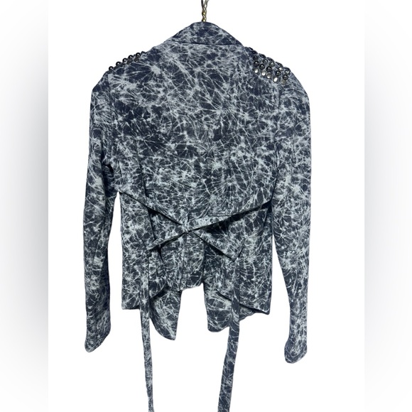 Bad B Vibes Acid Wash Look Akira Tie Back Studded Blazer Small - Picture 11 of 15